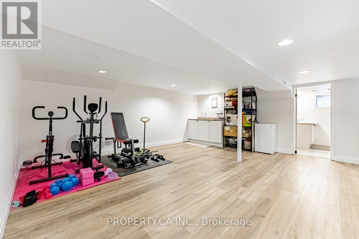 87 Fourth Street, Toronto, Ontario  M8V 2Y4 - Photo 23 - W12428601