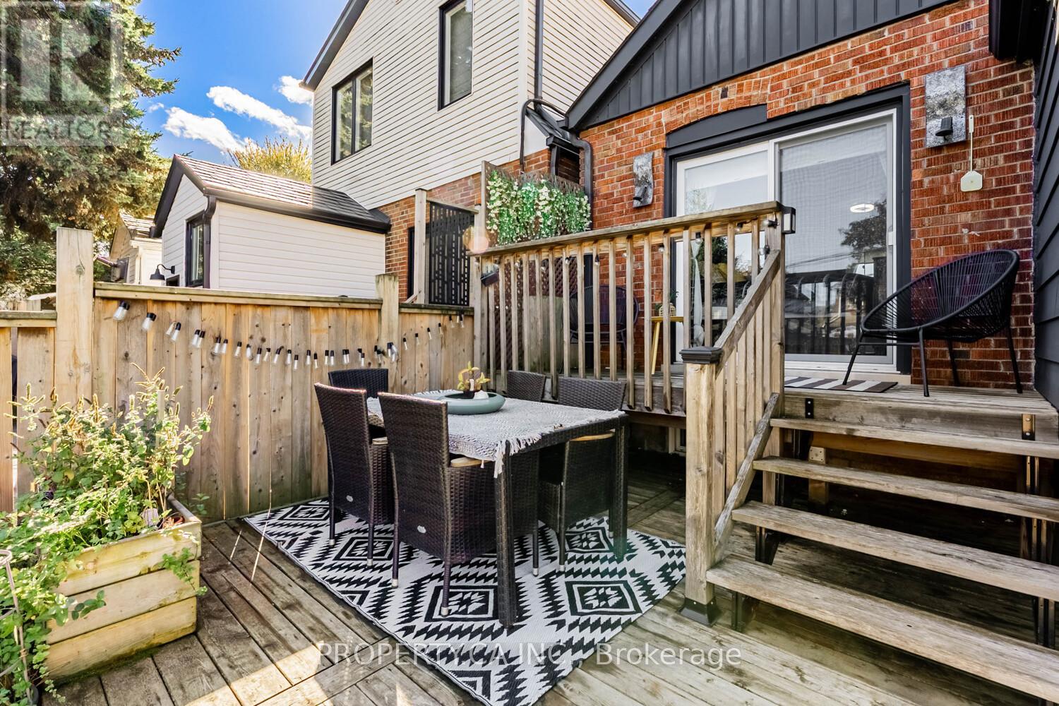 87 Fourth Street, Toronto, Ontario  M8V 2Y4 - Photo 29 - W12428601