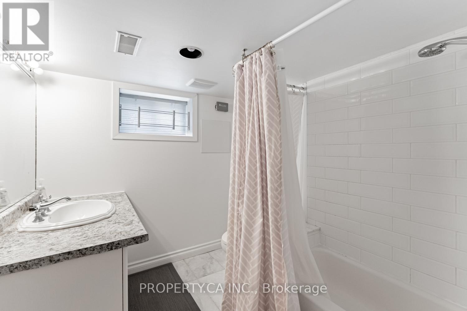 87 Fourth Street, Toronto, Ontario  M8V 2Y4 - Photo 27 - W12428601