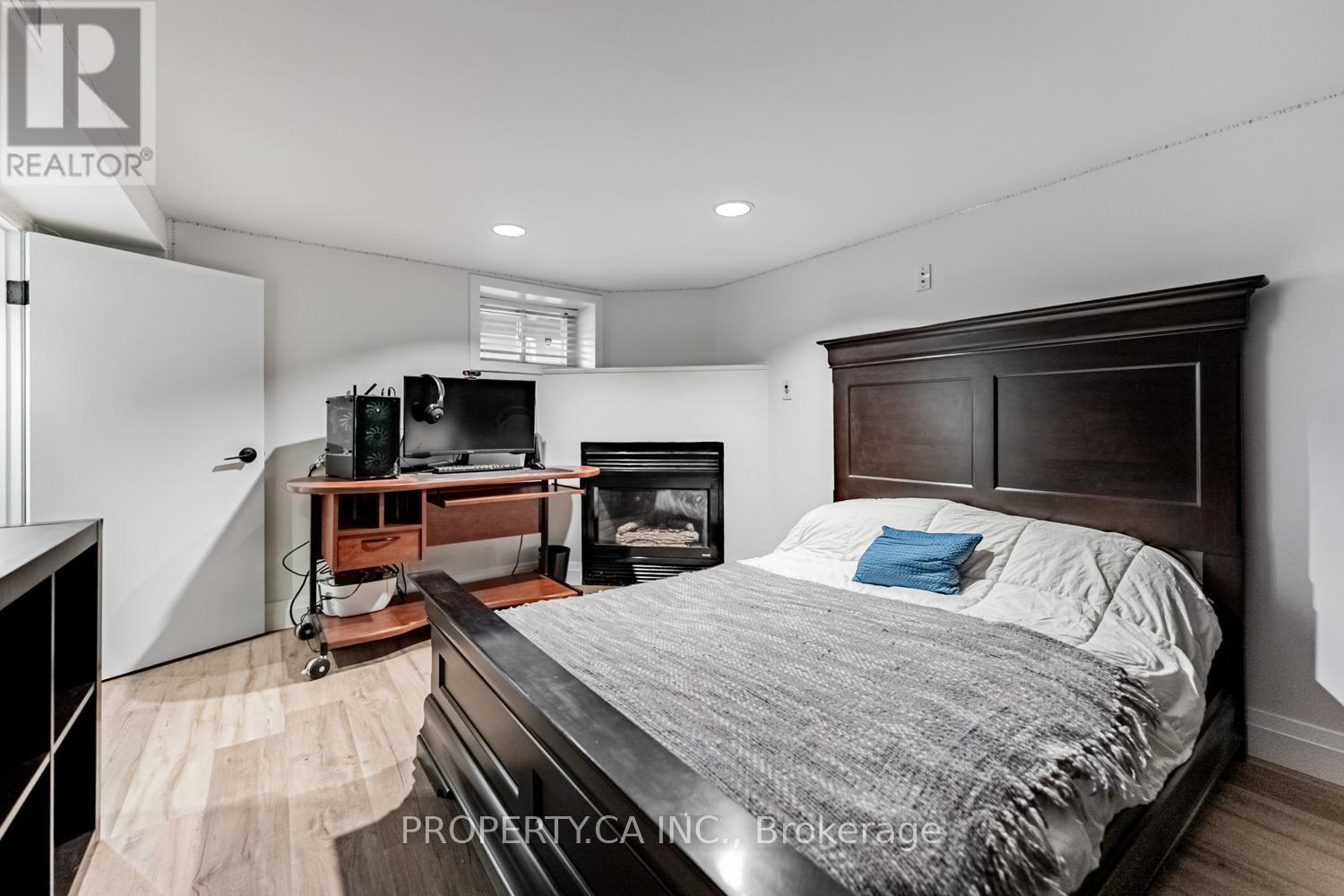 87 Fourth Street, Toronto, Ontario  M8V 2Y4 - Photo 26 - W12428601