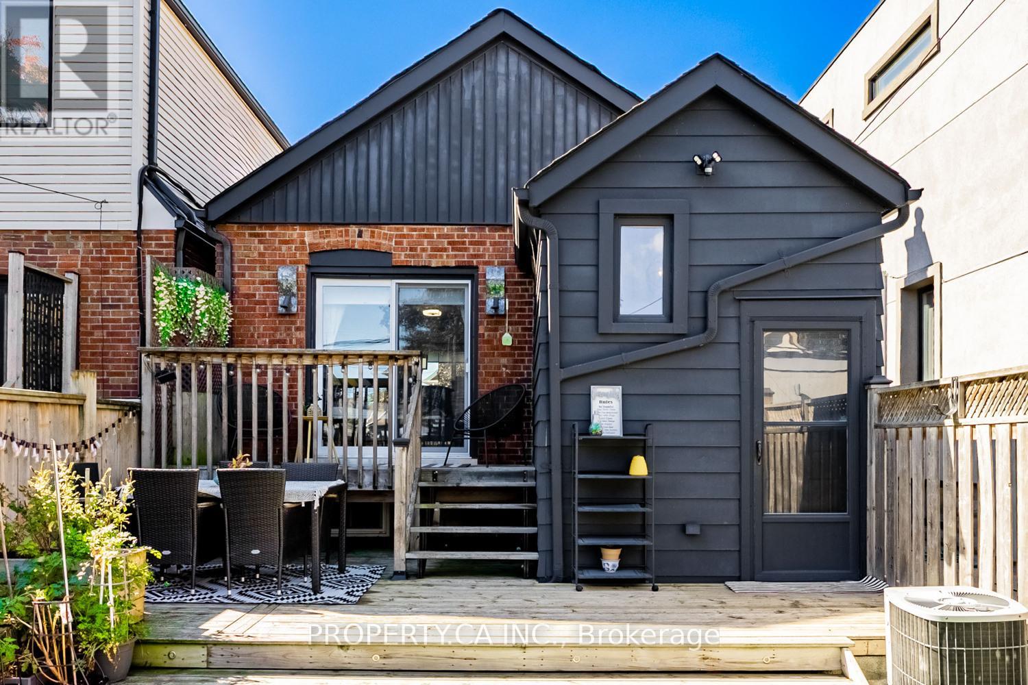 87 Fourth Street, Toronto, Ontario  M8V 2Y4 - Photo 30 - W12428601