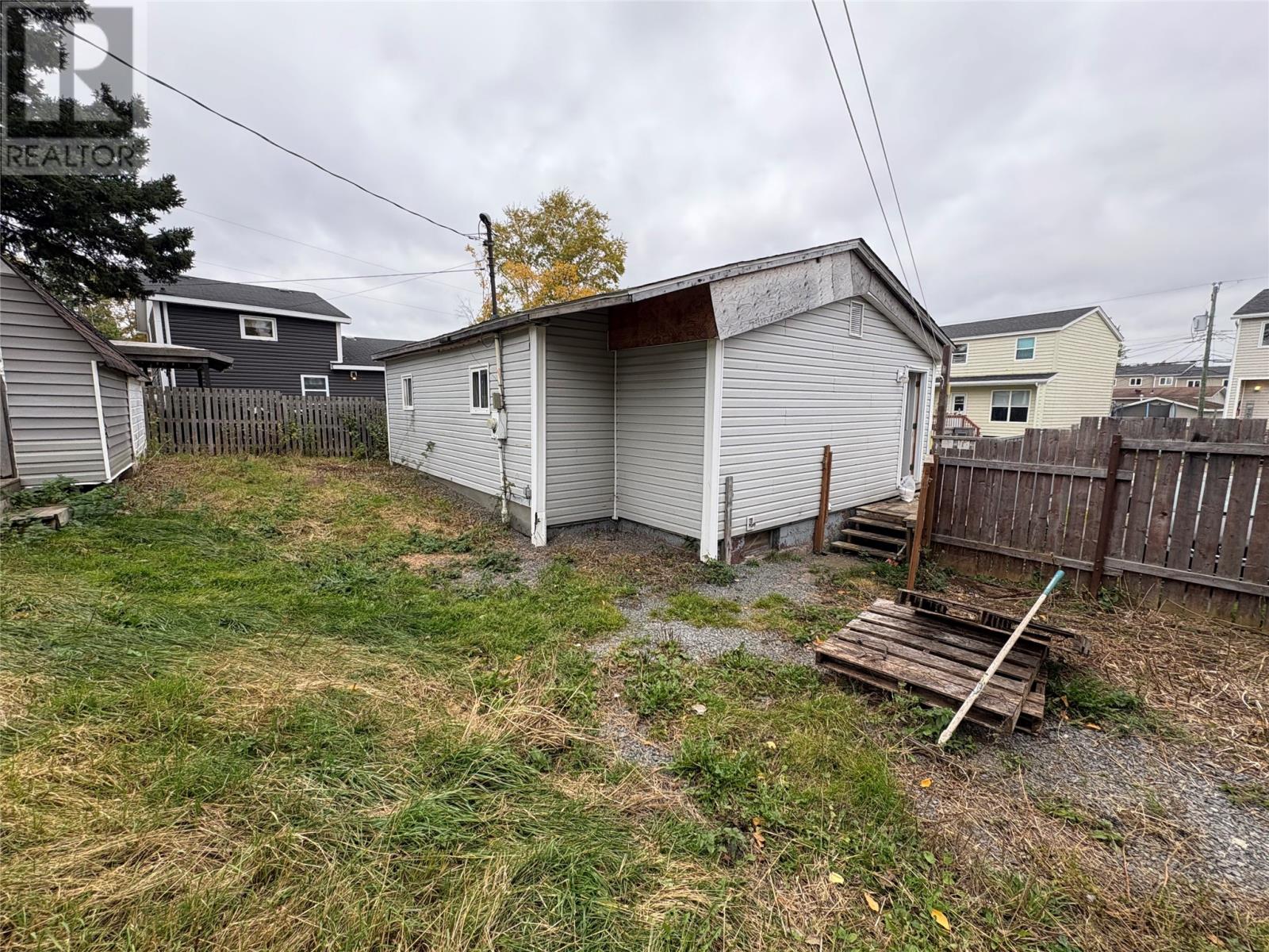 34 Thirteenth Avenue, Grand Falls Windsor, Newfoundland & Labrador  A2B 1E7 - Photo 4 - 1291369