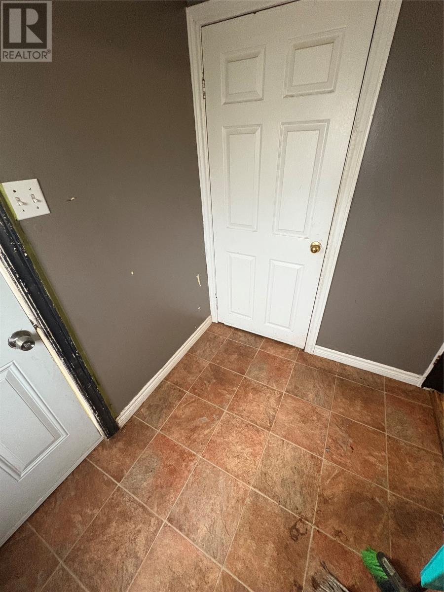 34 Thirteenth Avenue, Grand Falls Windsor, Newfoundland & Labrador  A2B 1E7 - Photo 6 - 1291369