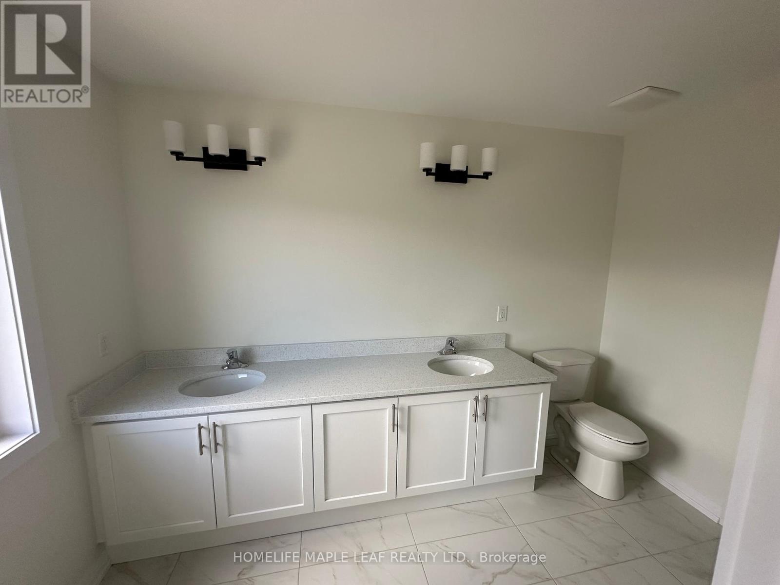 Lot #3 - 235 Lormont Boulevard, Hamilton, Ontario  L8J 0J9 - Photo 8 - X12452383