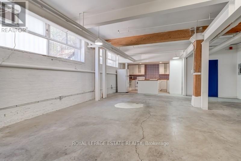 3 - 535 Queen Street E, Toronto, Ontario  M5A 1V1 - Photo 8 - C12455989
