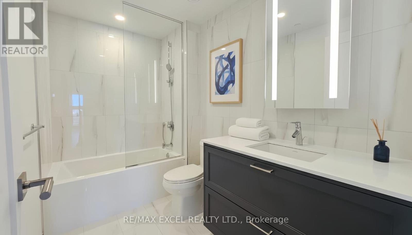 3409 - 30 Inn On The Park Drive, Toronto, Ontario  M3C 0P8 - Photo 7 - C12456058