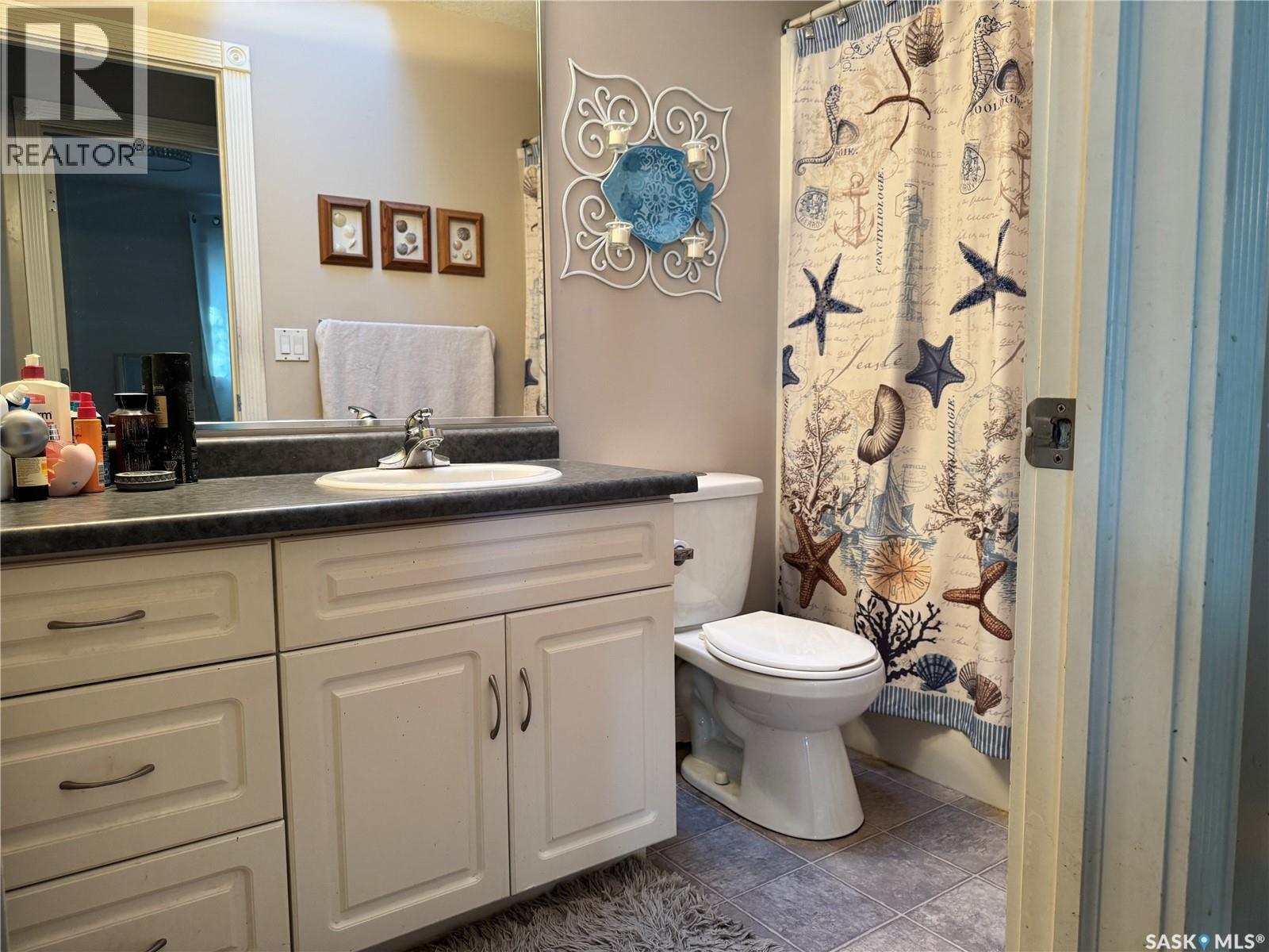 402 Overholt Crescent, Saskatoon, Saskatchewan  S7N 4S9 - Photo 19 - SK020600
