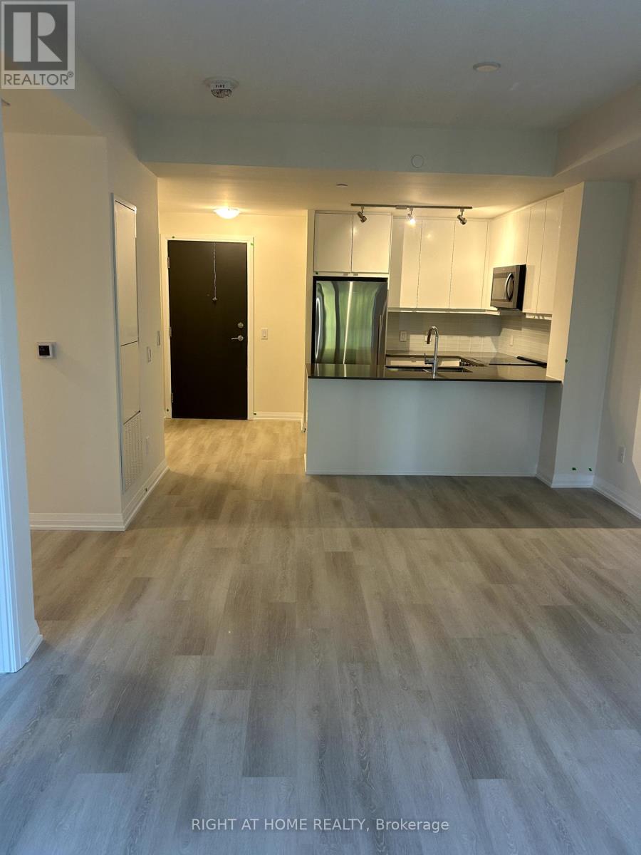 410 - 3260 Sheppard Avenue E, Toronto, Ontario  M1T 3K3 - Photo 1 - E12455990