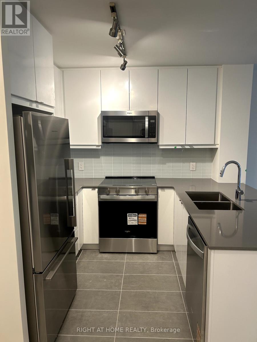 410 - 3260 Sheppard Avenue E, Toronto, Ontario  M1T 3K3 - Photo 4 - E12455990