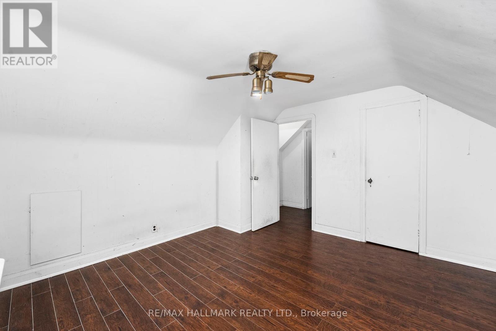 21 Plaxton Drive, Toronto (O'connor-Parkview), Ontario  M4B 2P6 - Photo 13 - E12456019