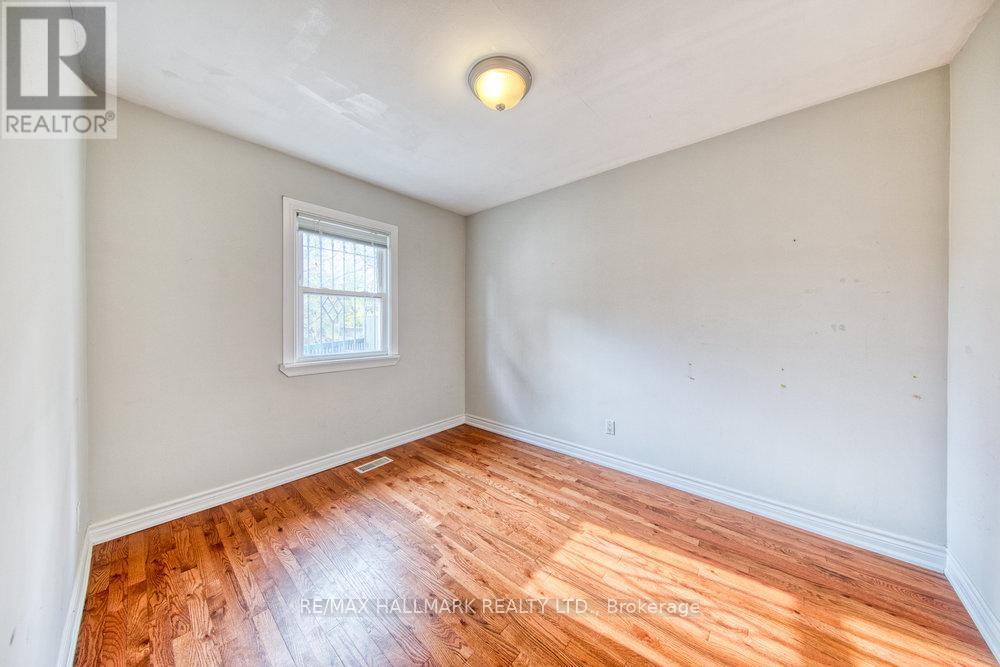 31 Glen Muir Drive, Toronto, Ontario  M1M 2C6 - Photo 16 - E12456034