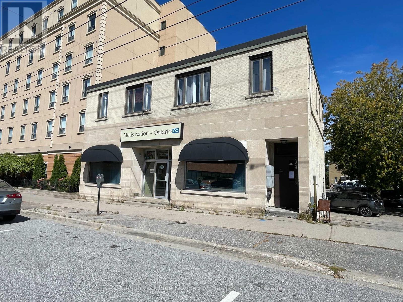 154/156 Mcintyre Street W, North Bay, Ontario  P1B 2Y6 - Photo 1 - X12456093