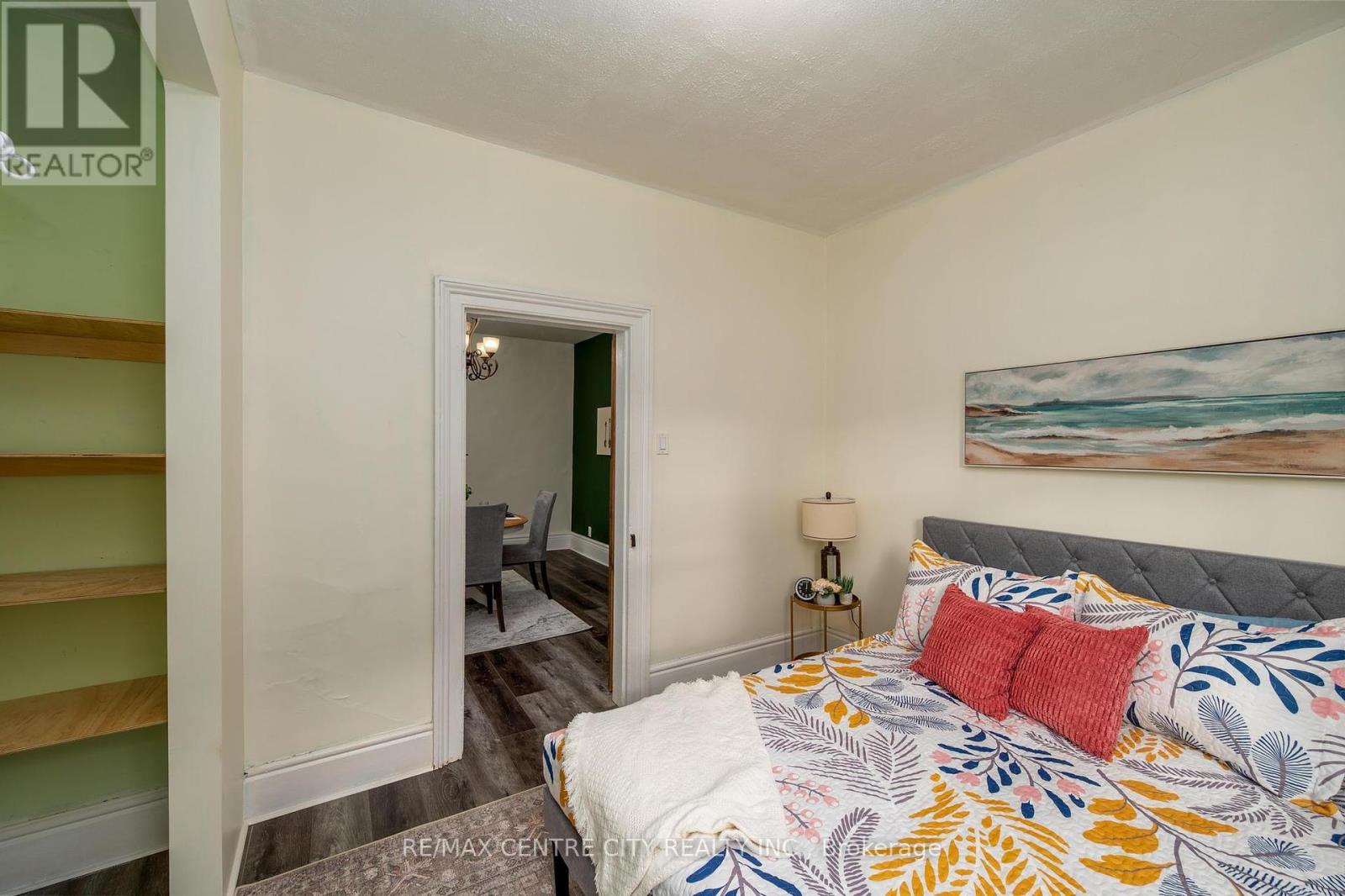 Photo 8 of 29 for 98 Oak Street