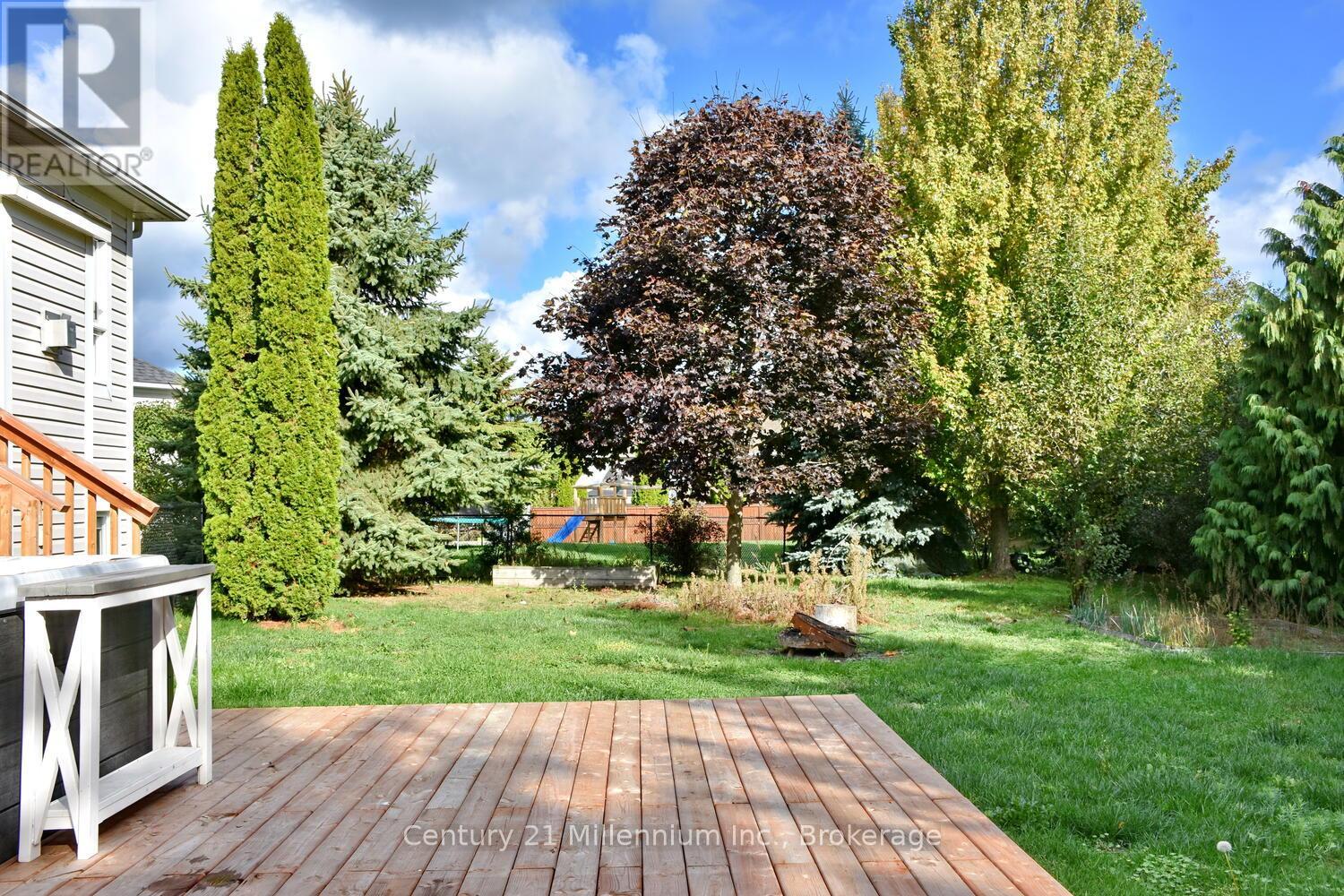 35 Northwood Drive, Wasaga Beach, Ontario  L9Z 3B1 - Photo 41 - S12456082