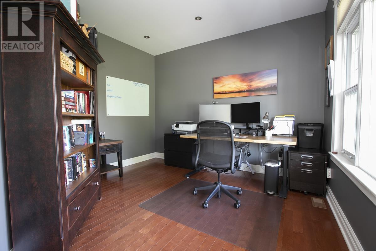 231 Macdonald Ave, Sault Ste. Marie, Ontario  P6B 6L6 - Photo 26 - SM252543