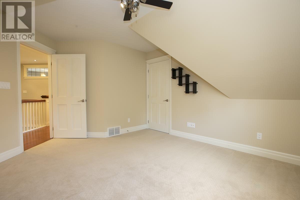 231 Macdonald Ave, Sault Ste. Marie, Ontario  P6B 6L6 - Photo 35 - SM252543