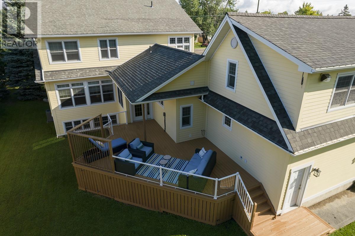 231 Macdonald Ave, Sault Ste. Marie, Ontario  P6B 6L6 - Photo 5 - SM252543