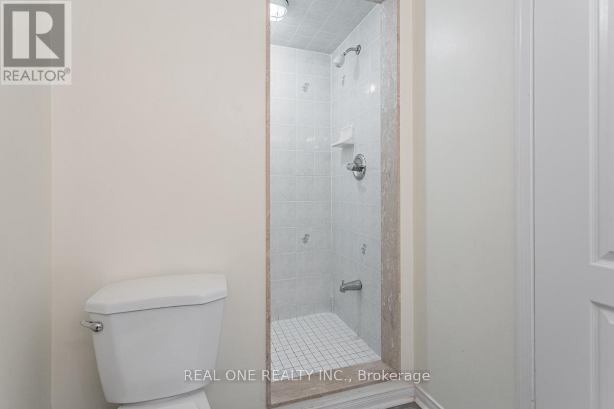 Upper - 24 Coast Avenue, Vaughan, Ontario  L6A 3Y1 - Photo 17 - N12455995