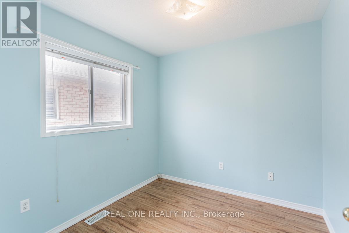 Upper - 24 Coast Avenue, Vaughan, Ontario  L6A 3Y1 - Photo 20 - N12455995
