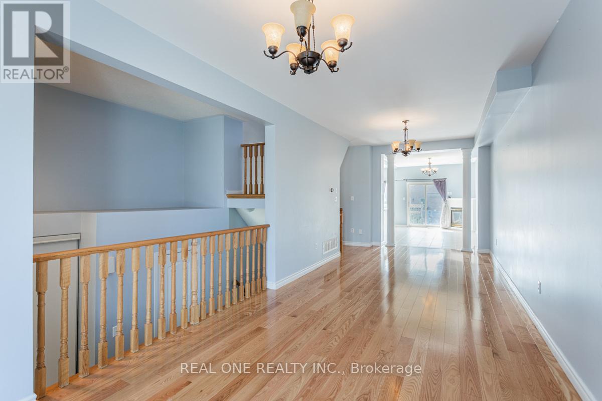 Upper - 24 Coast Avenue, Vaughan, Ontario  L6A 3Y1 - Photo 5 - N12455995
