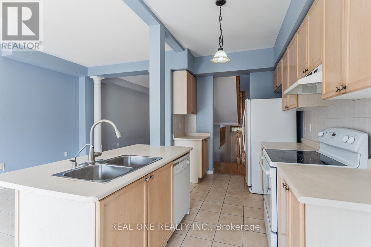 Upper - 24 Coast Avenue, Vaughan, Ontario  L6A 3Y1 - Photo 9 - N12455995