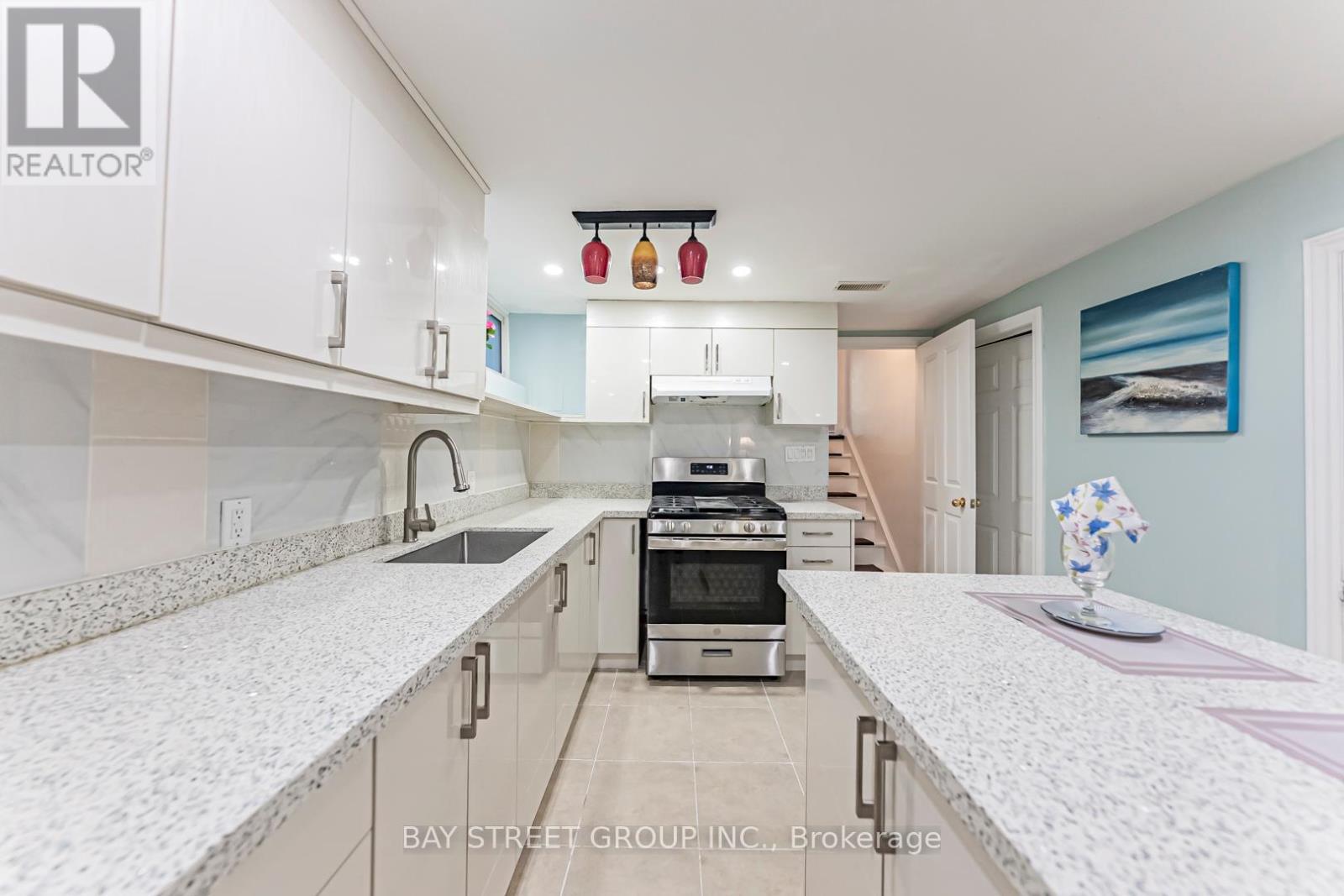 43 Sherwood Forest Drive, Markham, Ontario  L3P 1P5 - Photo 39 - N12456010