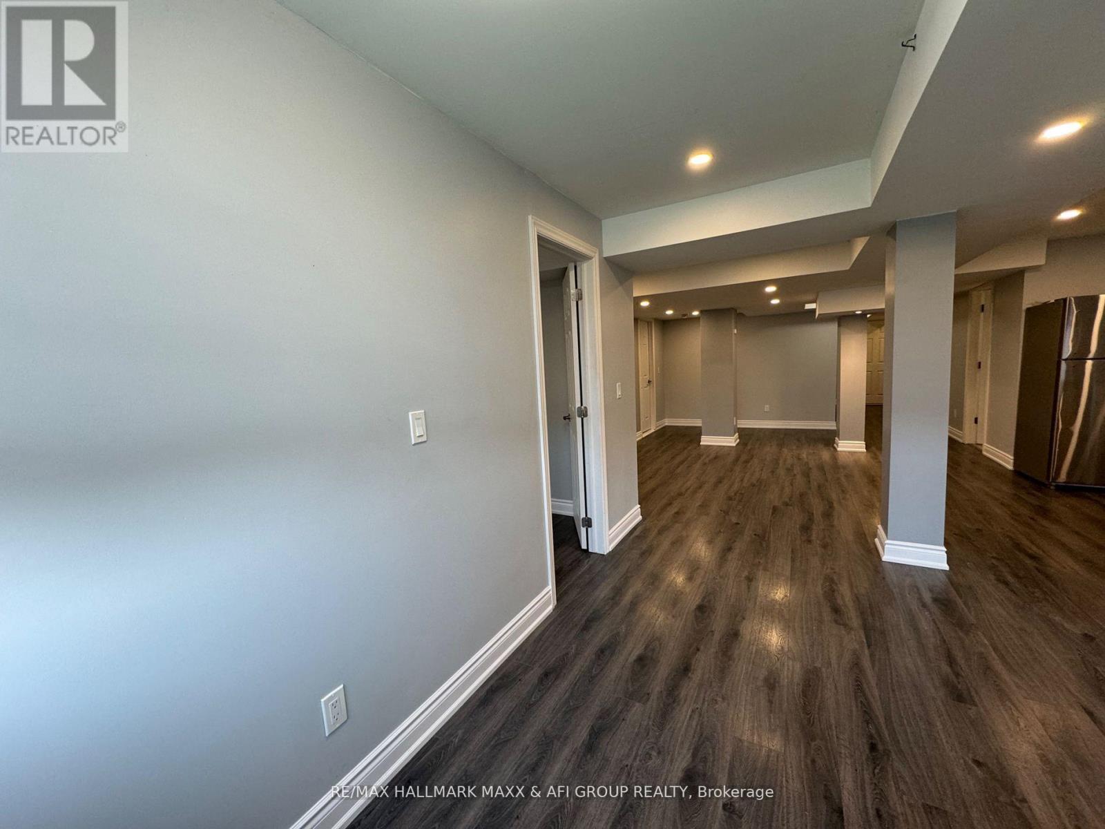 Lower - 80 Chouinard Way, Aurora, Ontario  L4G 1B7 - Photo 7 - N12456030