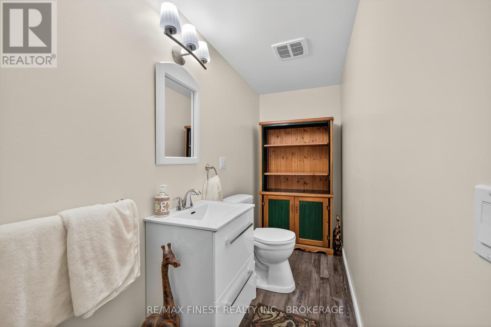 2 James Street, Greater Napanee, Ontario  K7R 3E8 - Photo 27 - X12456100
