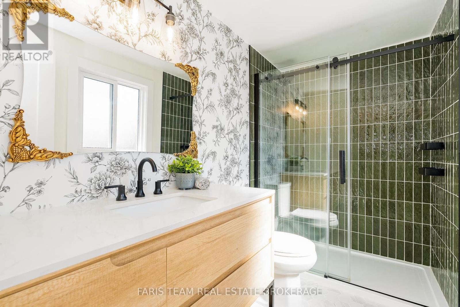 43 Jeffrey Street, Barrie, Ontario  L4M 4L4 - Photo 22 - S12455992