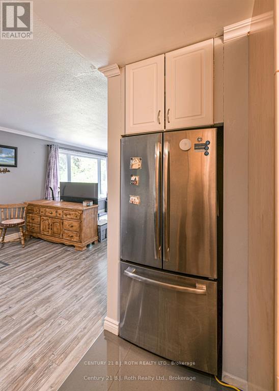 29 Quinn Avenue, Orillia, Ontario  L3V 3H6 - Photo 20 - S12456044