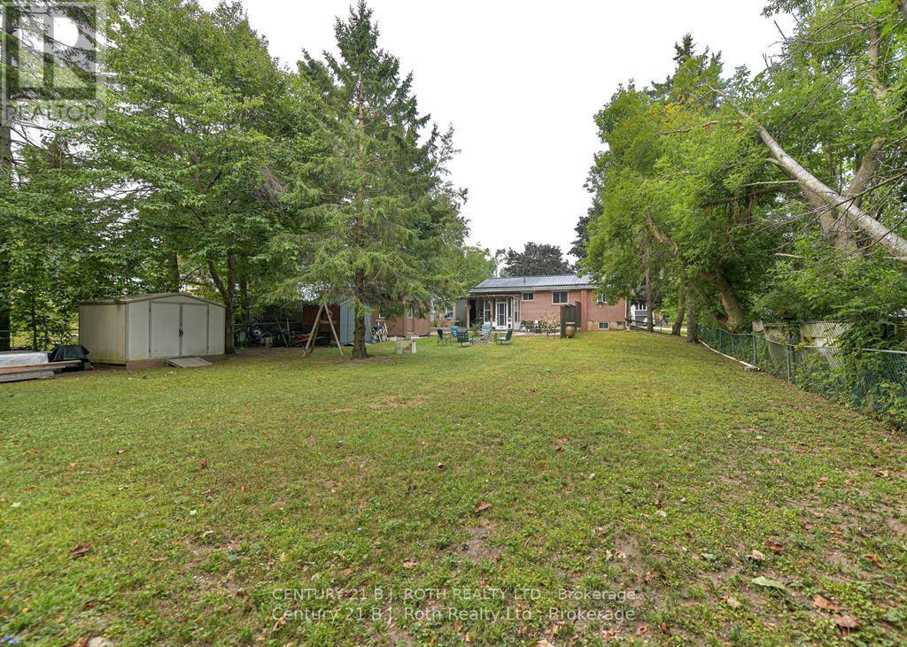 29 Quinn Avenue, Orillia, Ontario  L3V 3H6 - Photo 8 - S12456044