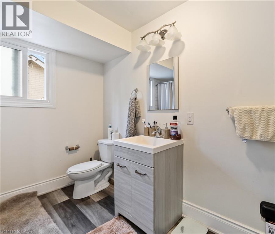 220 Caroline Street S, Hamilton, Ontario  L8P 3L4 - Photo 8 - 40751960