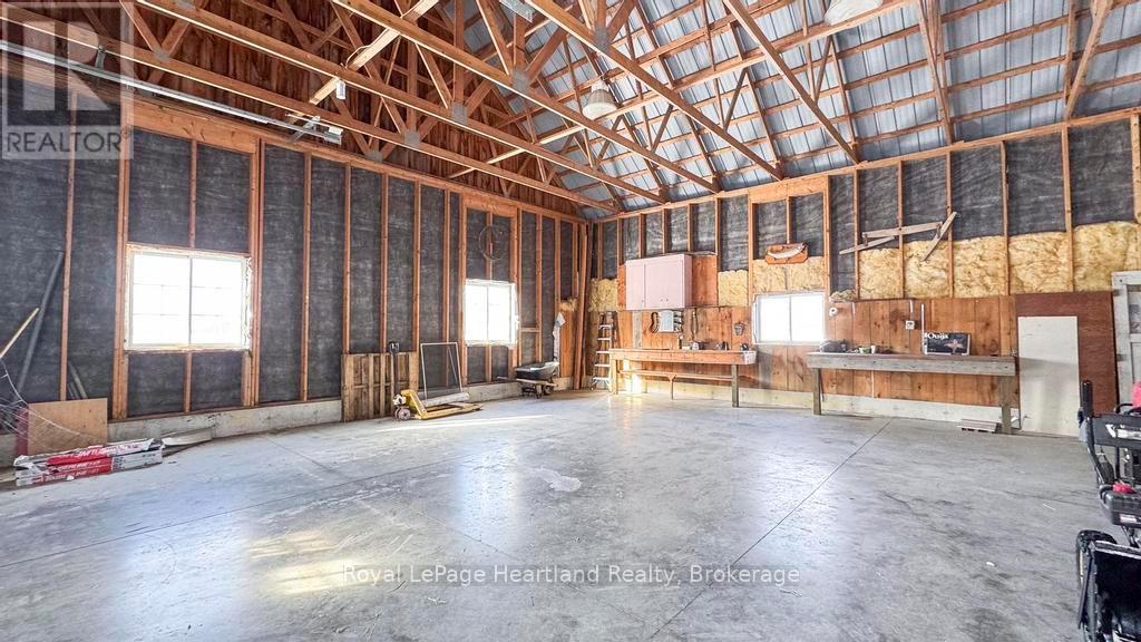 81572 Lucknow Line, Ashfield-Colborne-Wawanosh (Colborne), Ontario  N7A 3Y1 - Photo 30 - X12456150