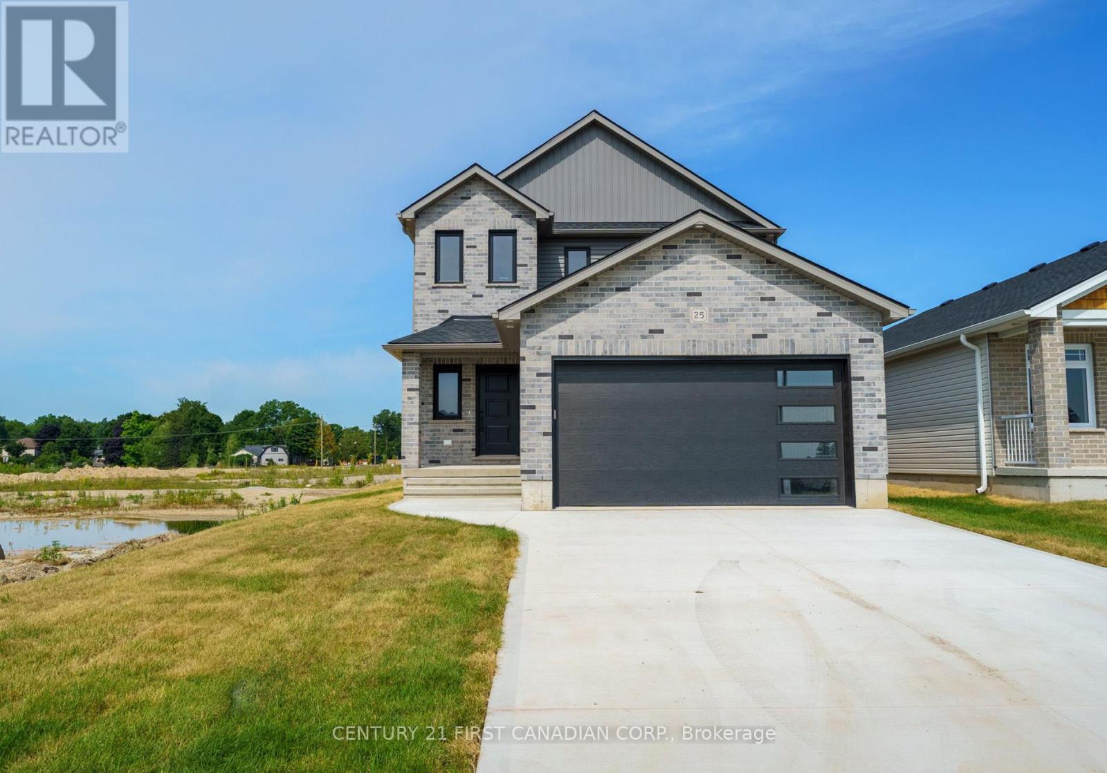 25 Sheldabren Street, North Middlesex, Ontario  N0M 1A0 - Photo 1 - X12456095