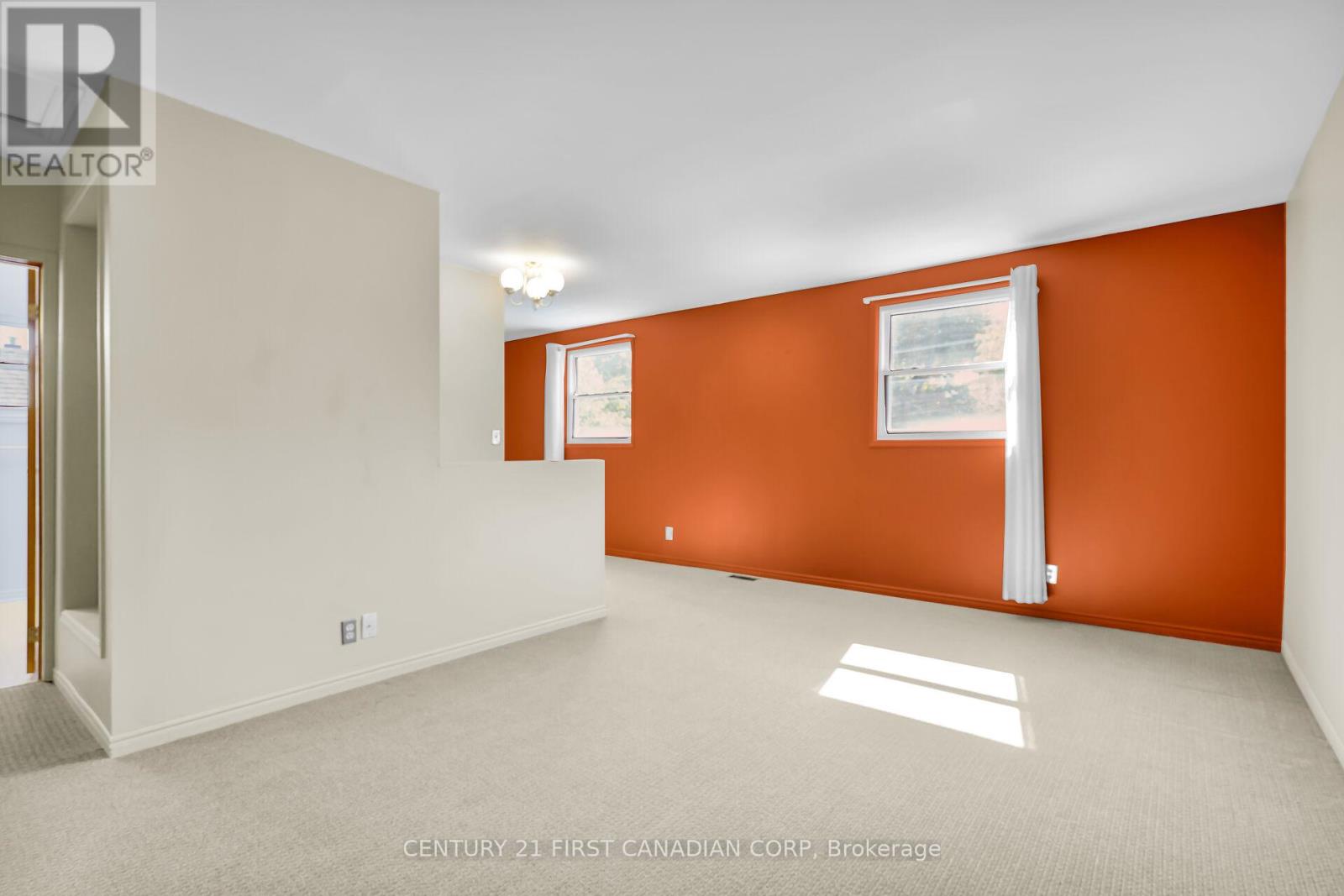 42 Briscoe Street E, London South, Ontario  N6C 1W9 - Photo 28 - X12456101