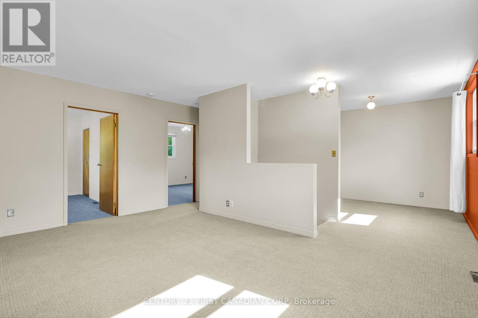 42 Briscoe Street E, London South, Ontario  N6C 1W9 - Photo 29 - X12456101