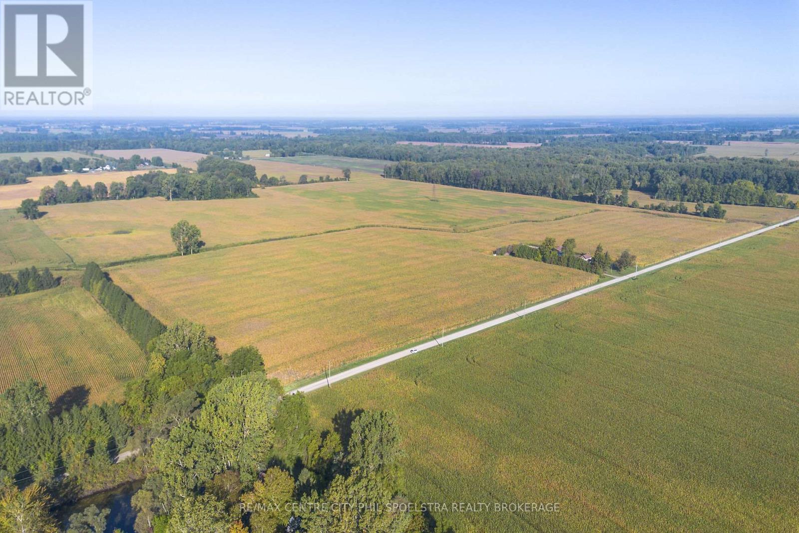 29182 Zone 4 Road, Chatham-Kent (Thamesville), Ontario  N0P 2K0 - Photo 4 - X12456177