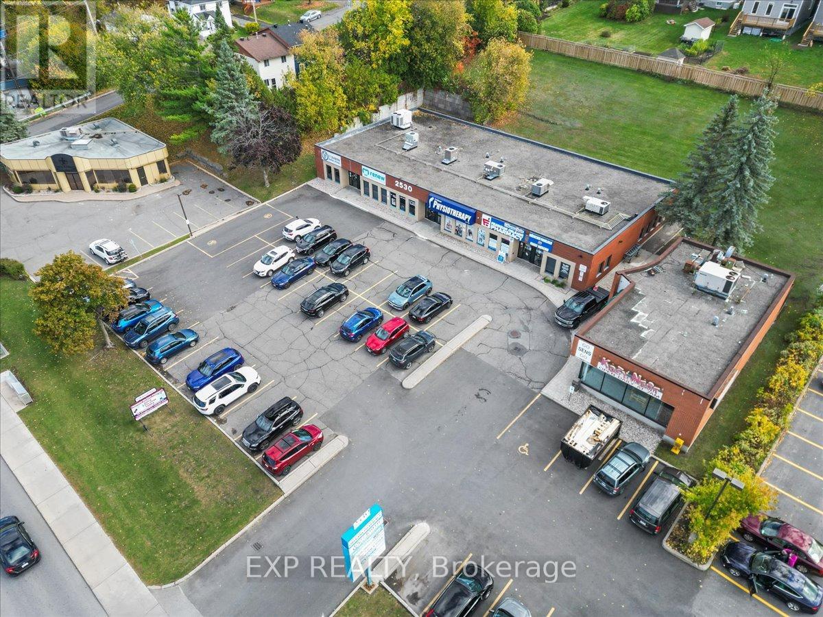 2 - 2530 St Joseph Boulevard, Ottawa, Ontario  K1C 1G1 - Photo 3 - X12456088