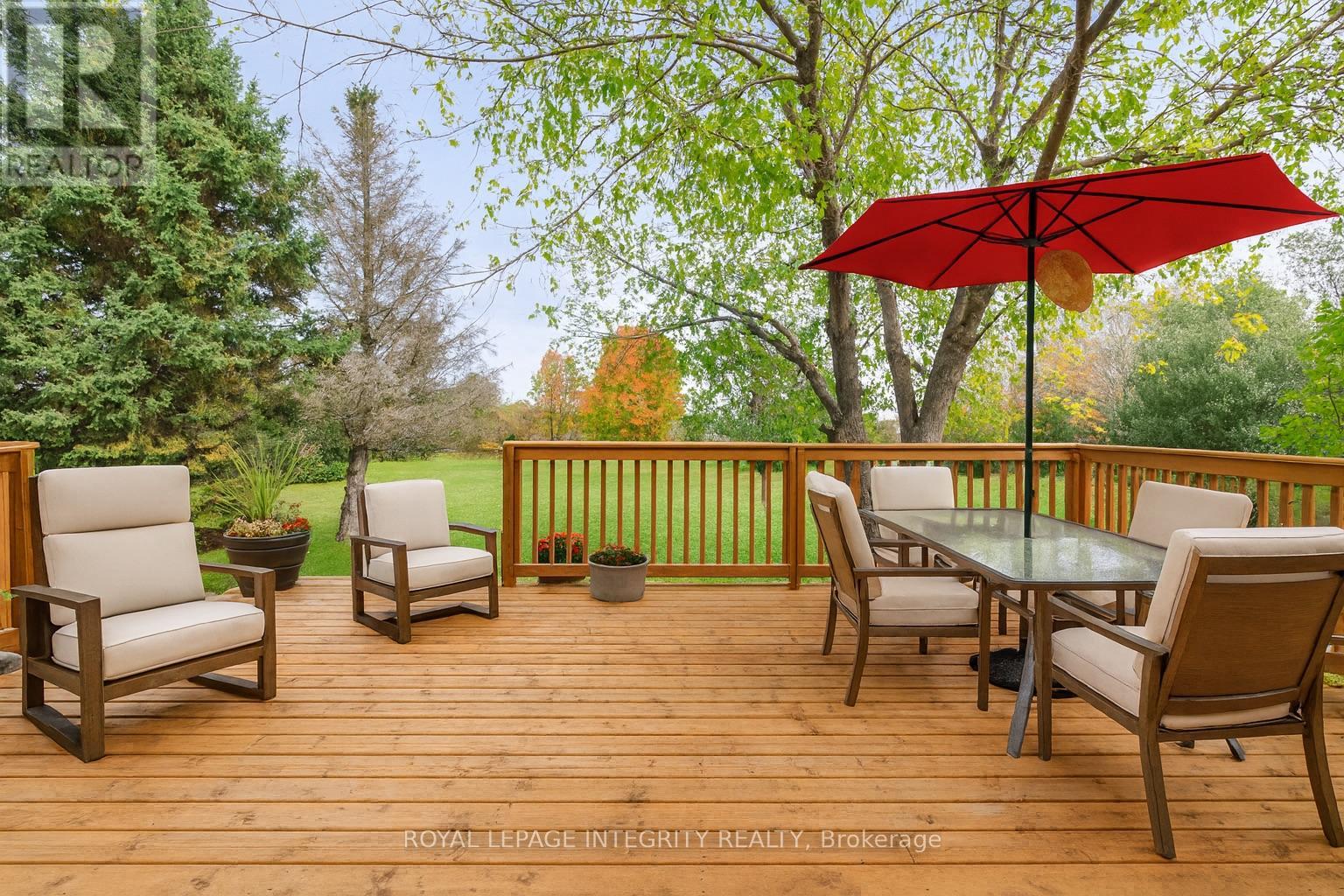 6 Marchbrook Circle, Ottawa, Ontario  K2W 1A1 - Photo 48 - X12456164