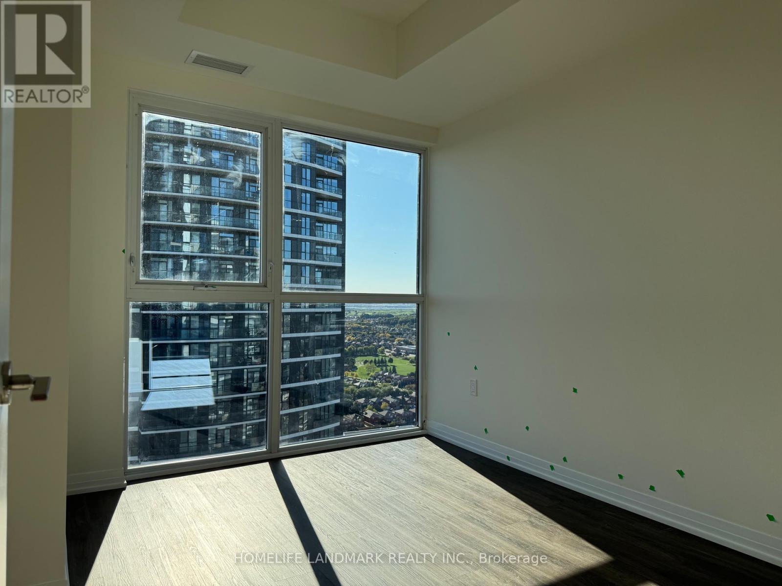 2704 - 15 Watergarden Drive, Mississauga, Ontario  L5R 1B2 - Photo 8 - W12456001