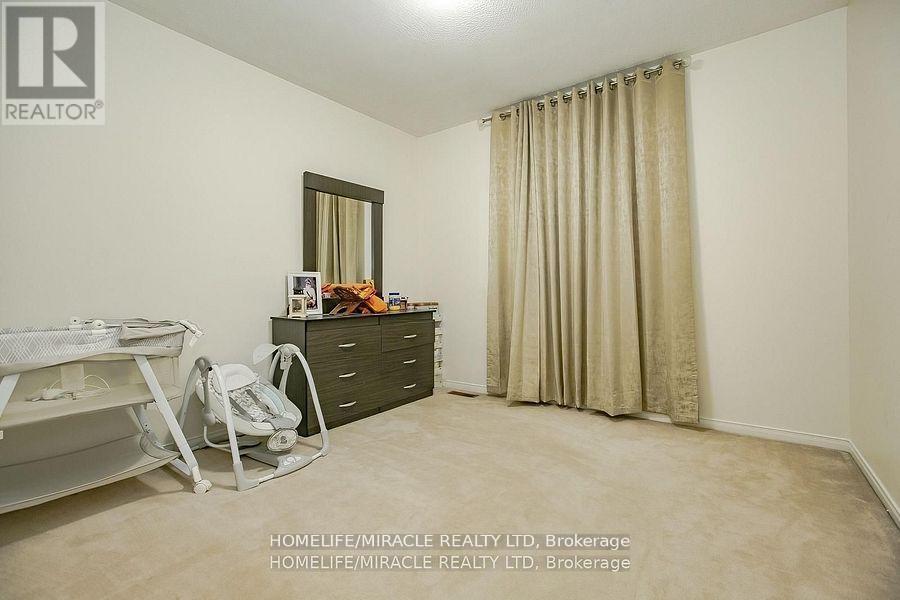 20 Culture Crescent, Brampton, Ontario  L6X 4V4 - Photo 29 - W12456014