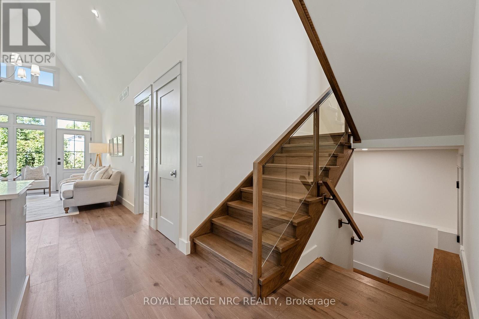 4062 Glenspring Road, Fort Erie (Crystal Beach), Ontario  L0S 1B0 - Photo 25 - X12456133