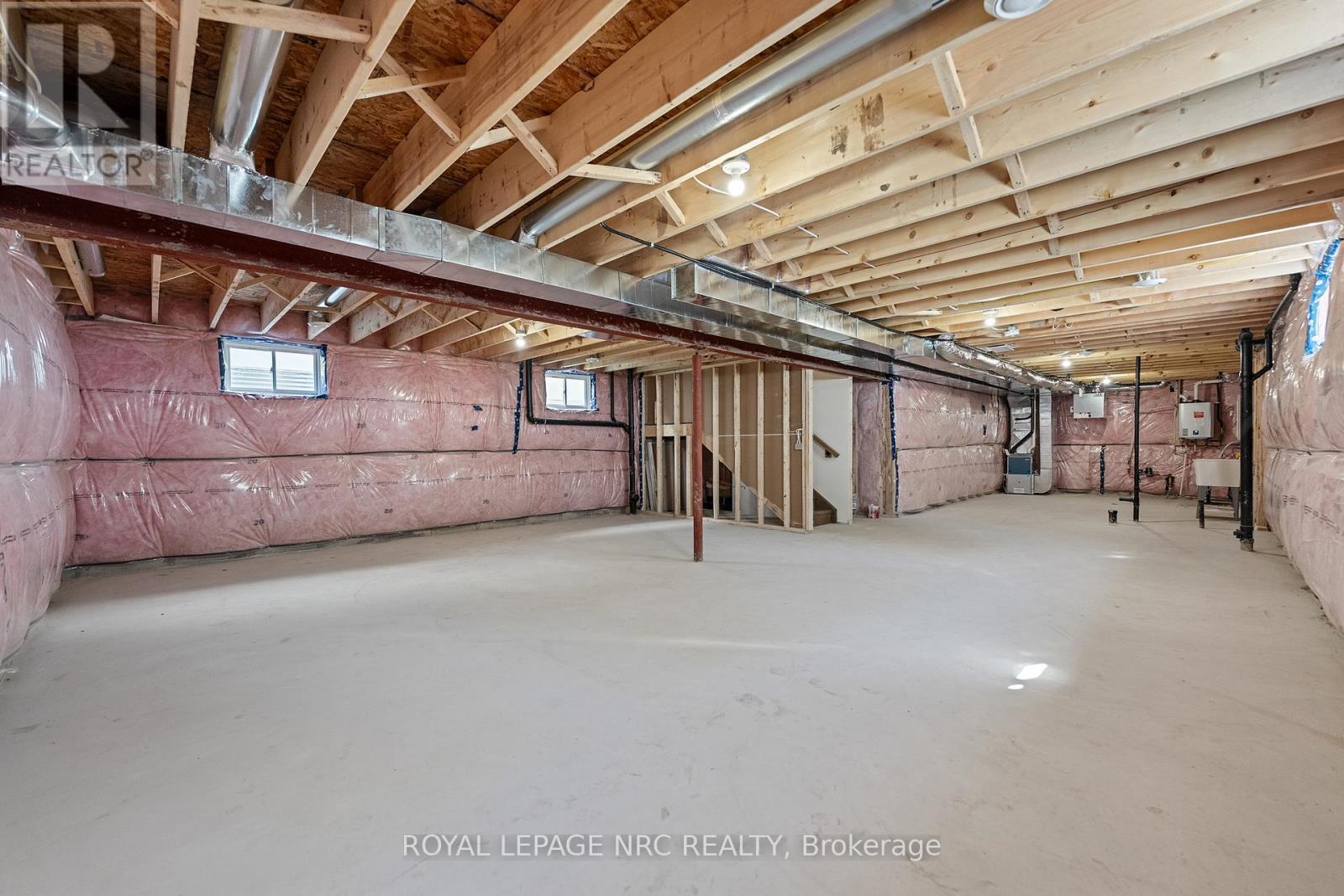 4062 Glenspring Road, Fort Erie (Crystal Beach), Ontario  L0S 1B0 - Photo 34 - X12456133