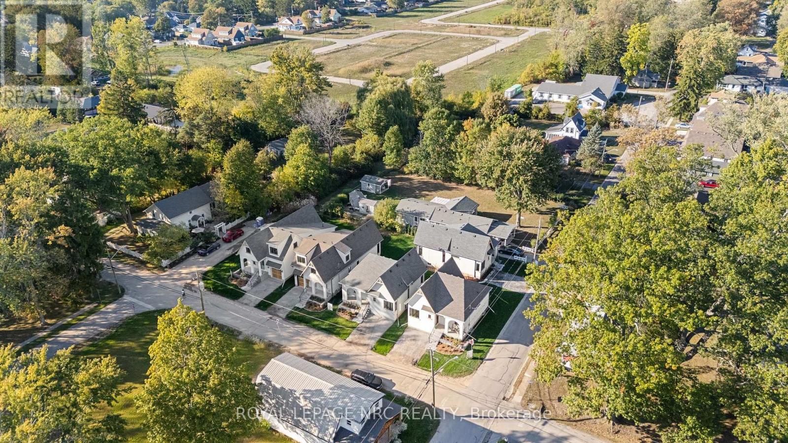 4062 Glenspring Road, Fort Erie (Crystal Beach), Ontario  L0S 1B0 - Photo 48 - X12456133