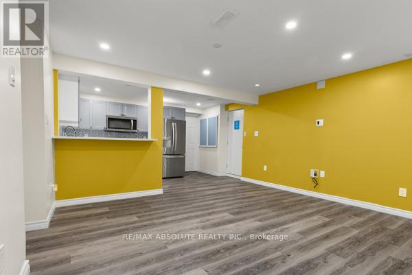 6 Howard Court, Ottawa, Ontario  K2J 3Z8 - Photo 30 - X12455697