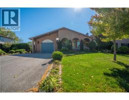 100 ALBION FALLS Boulevard, Hamilton, Ontario