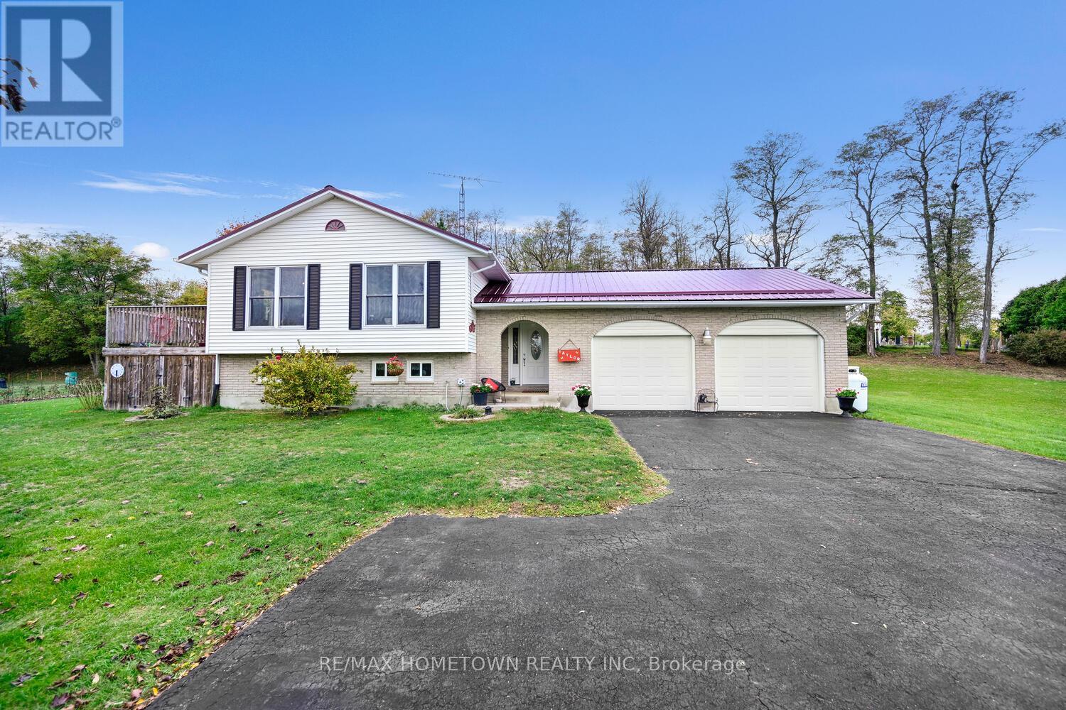 6528 New Dublin Road, Elizabethtown-Kitley, Ontario  K0E 1A0 - Photo 1 - X12456189
