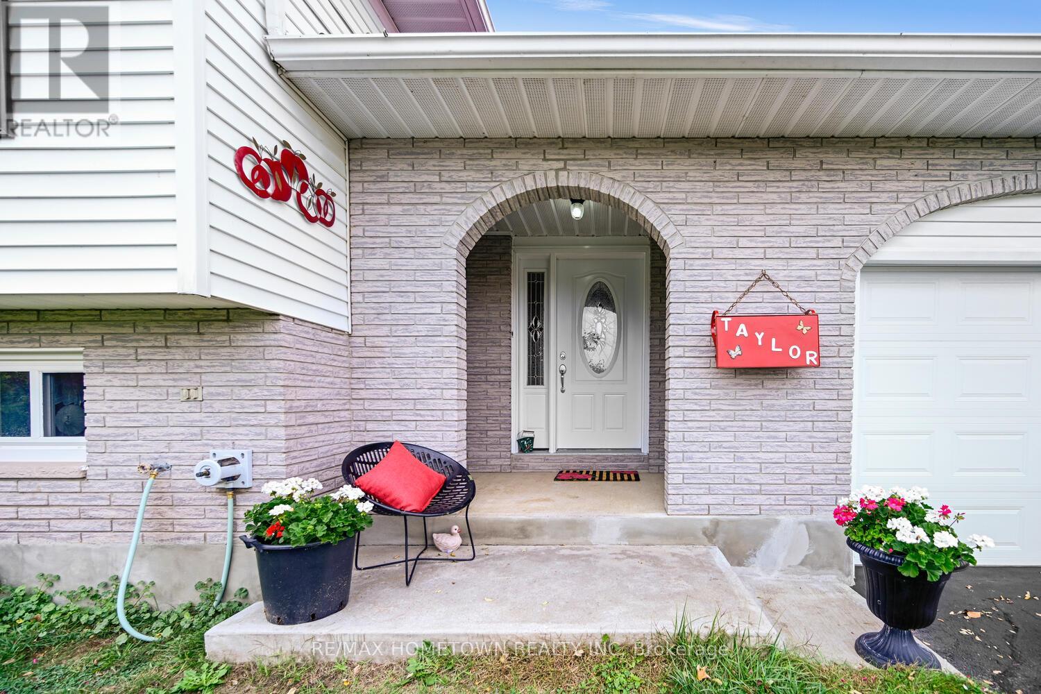6528 New Dublin Road, Elizabethtown-Kitley, Ontario  K0E 1A0 - Photo 6 - X12456189