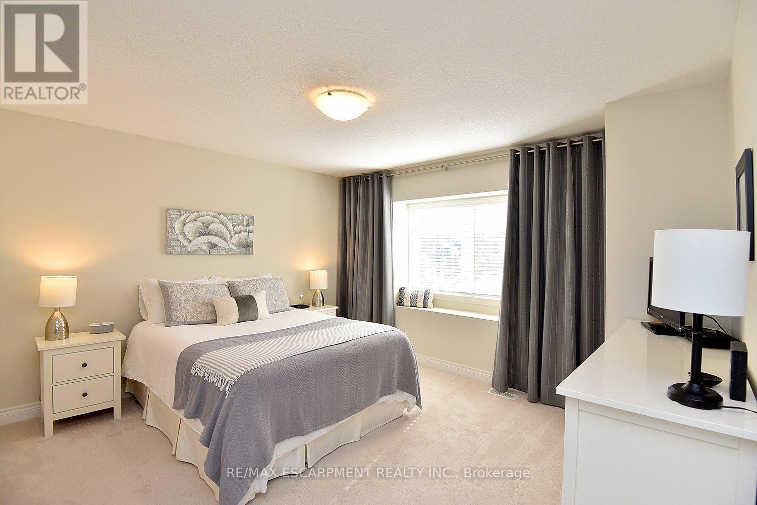 7 - 40 Hamilton Street S, Hamilton, Ontario  L8B 1V8 - Photo 27 - X12455997
