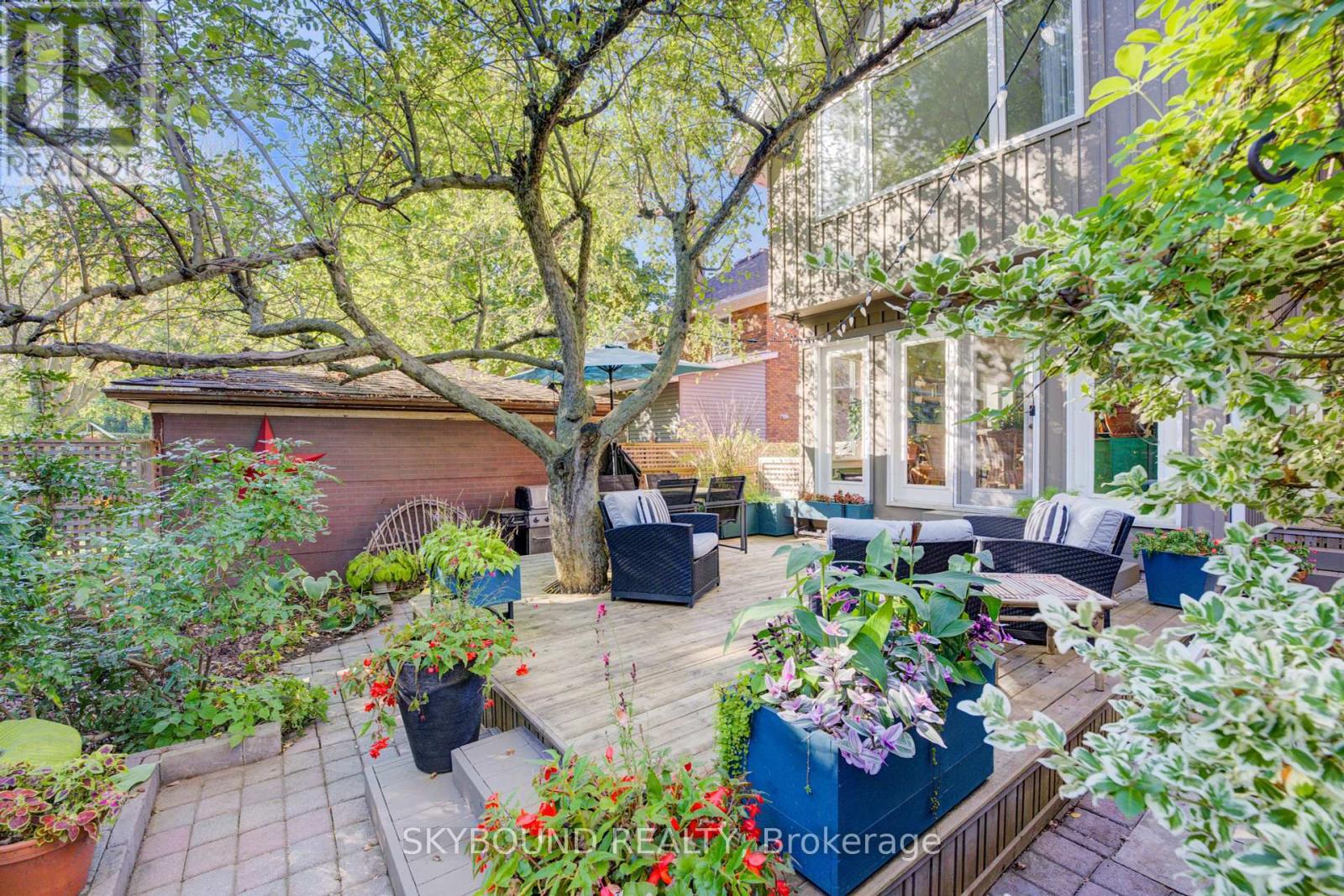 57 Brock Street, Kitchener, Ontario  N2M 1X2 - Photo 43 - X12456028